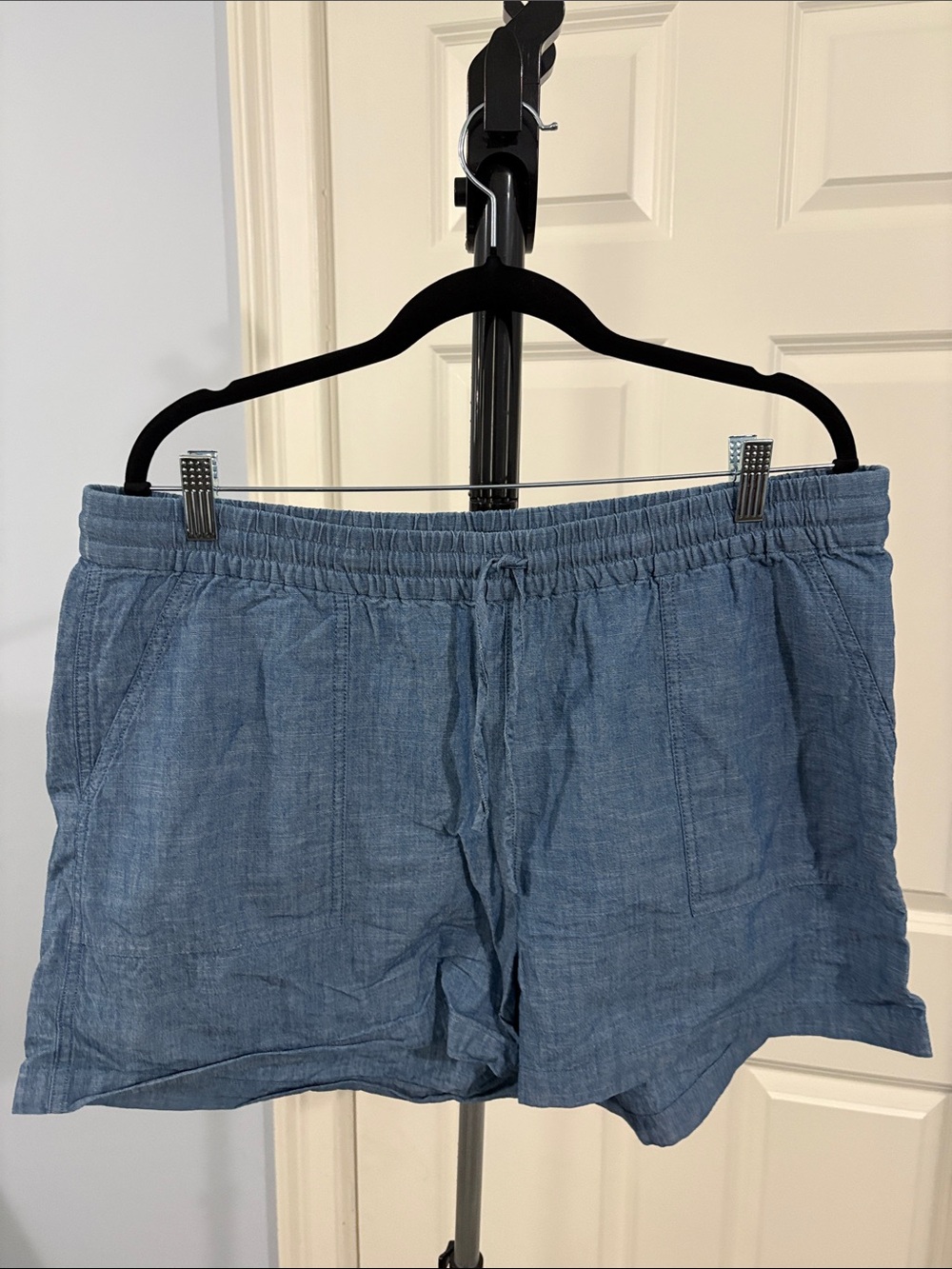J. Crew Factory Light Blue Chambray Women’s Shorts